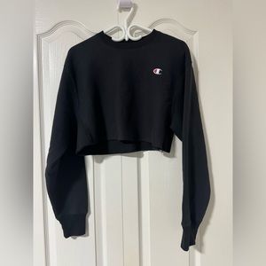 Cropped Champion Sweatshirt